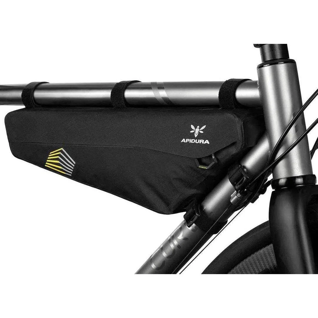 APIDURA Racing Frame Pack 4L - Black