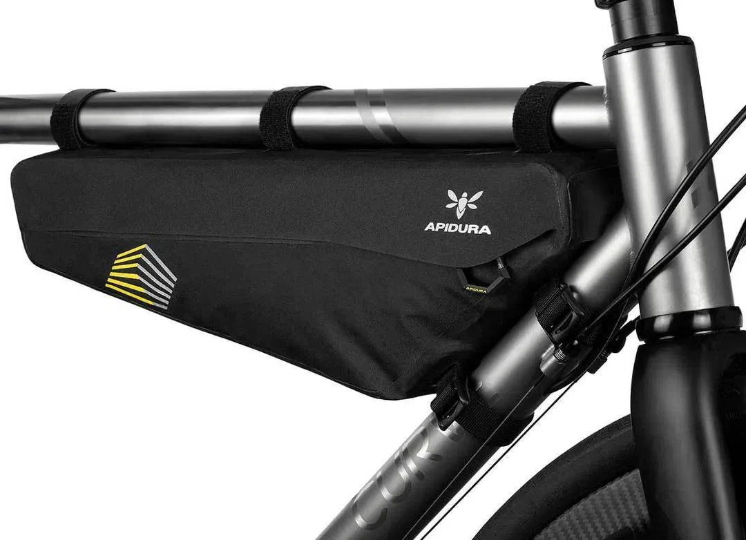 APIDURA Racing Frame Pack 4L - Black