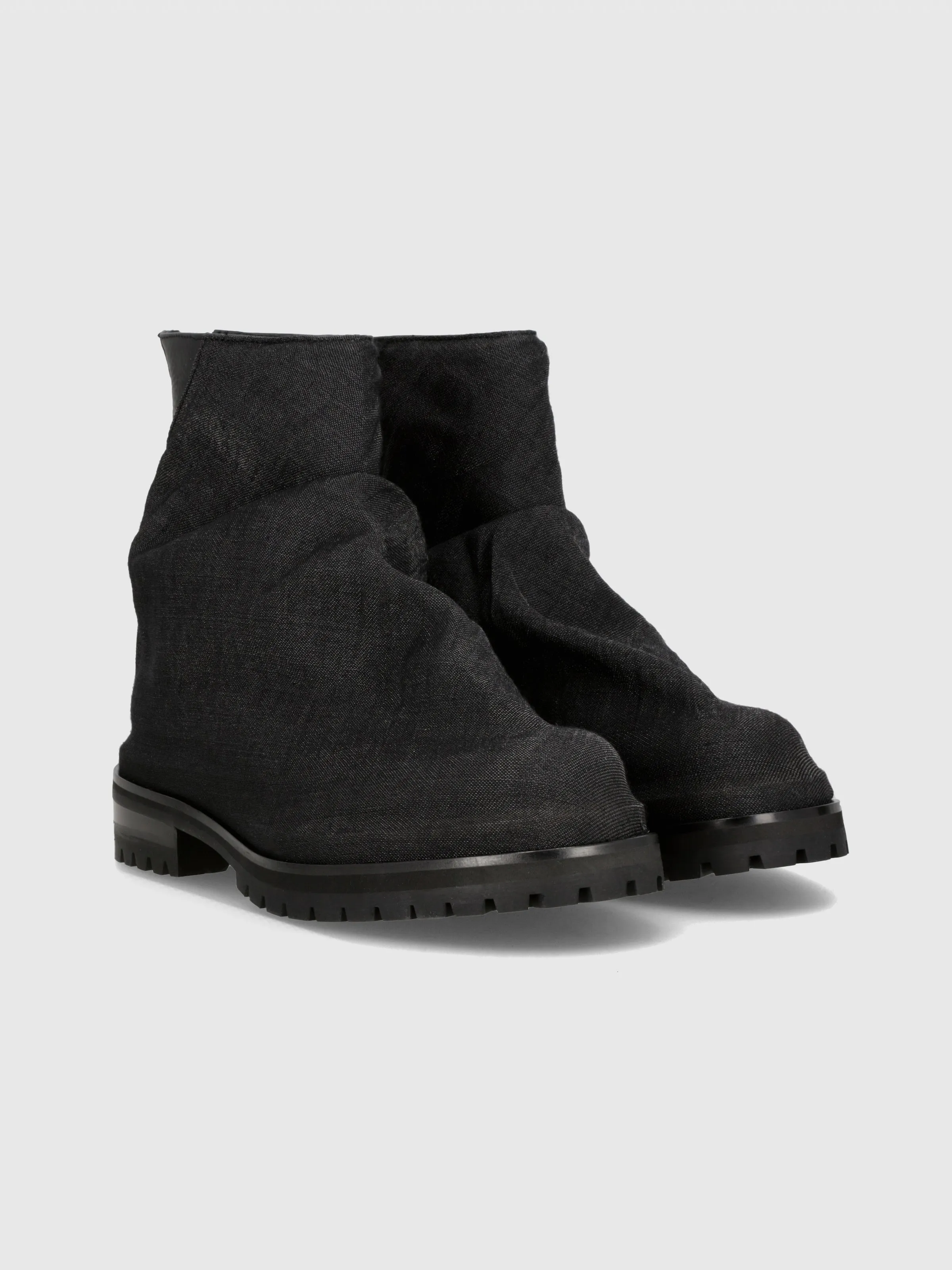 Metal Wool Marathon Boot in Black