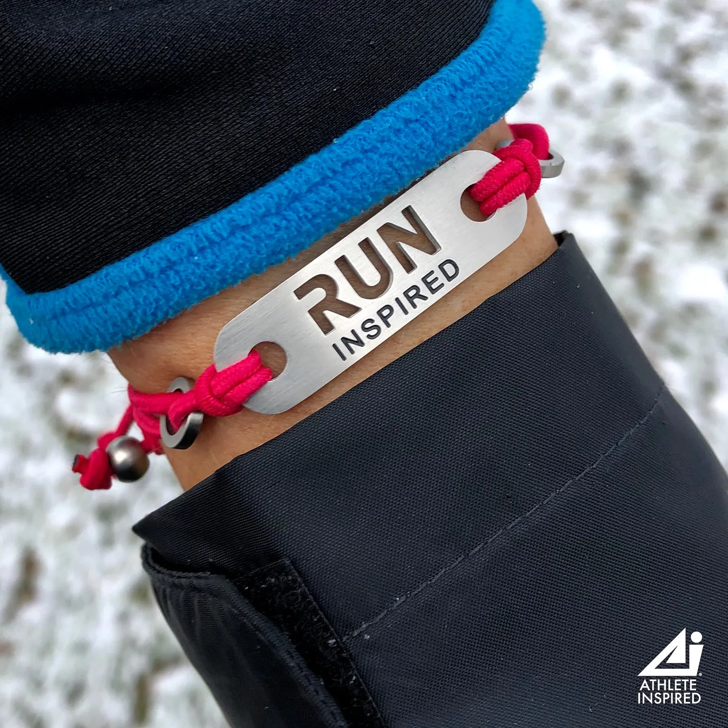 RUN INSPIRED Running Bracelet - Adjustable Pink or Black Stretch